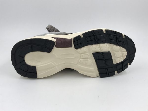 Boax runner suède bruin/zilver (Score 6010 bruin/zilver) - Stiletto Schoenen (Oudenaarde)