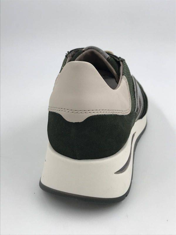 DLS dam sneaker suède groen (6335 V01 velour loden- chic verde) - Stiletto Schoenen (Oudenaarde)