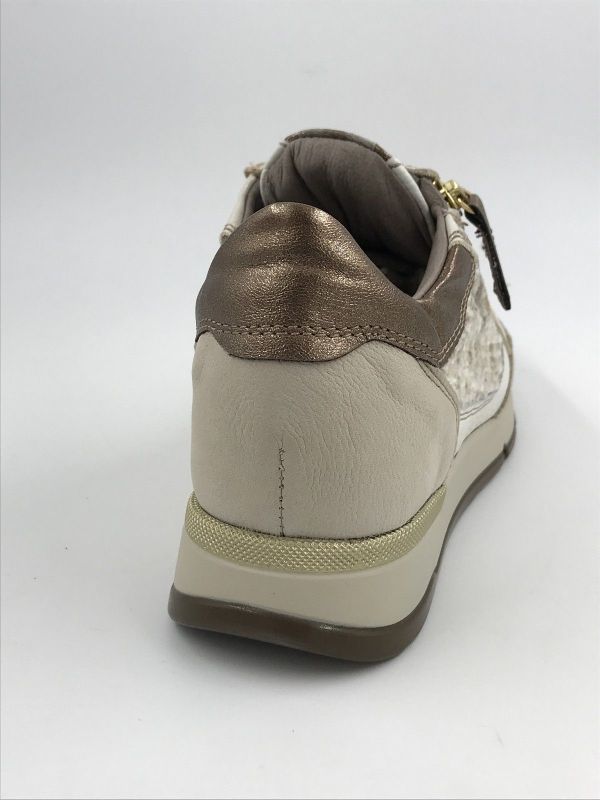 DLS dam run suède off white/ecru (6720 V01 nabuk off white) - Stiletto Schoenen (Oudenaarde)