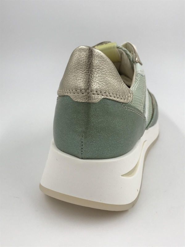 DLS dam runner nubuk/metallic groen (6559 V07 dubai green/chic salvia) - Stiletto Schoenen (Oudenaarde)