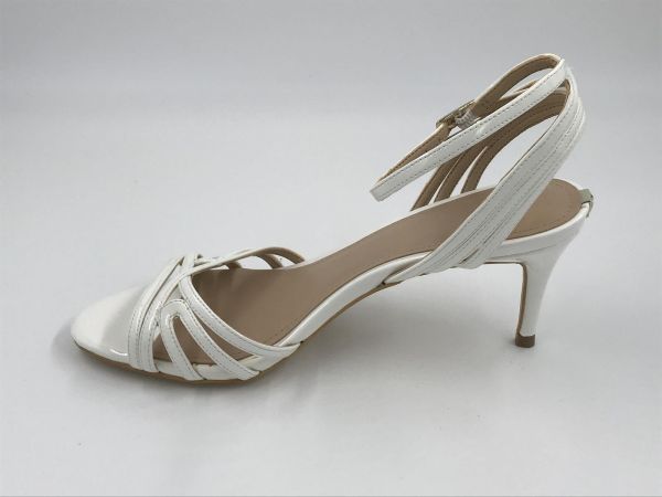 Guess dam sand lak wit (FLNOA1PAF03) - Stiletto Schoenen (Oudenaarde)