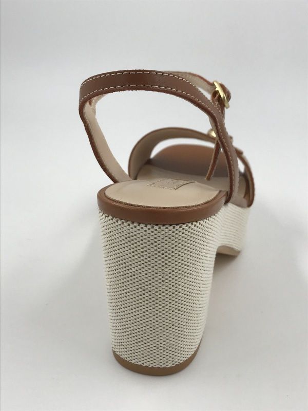 Liu Jo dam sand led cognac (SA6119P0102S3804 harper 04 sandal calf saddle) - Stiletto Schoenen (Oudenaarde)