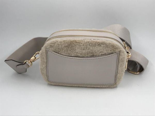 Liu Jo handtas champagne (AF4100E0218 camera case true champagne) - Stiletto Schoenen (Oudenaarde)