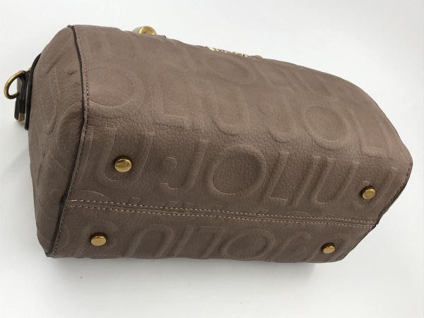 Liu Jo handtas mocha (AF6160E1139 71409 S trunk mocha) - Stiletto Schoenen (Oudenaarde)