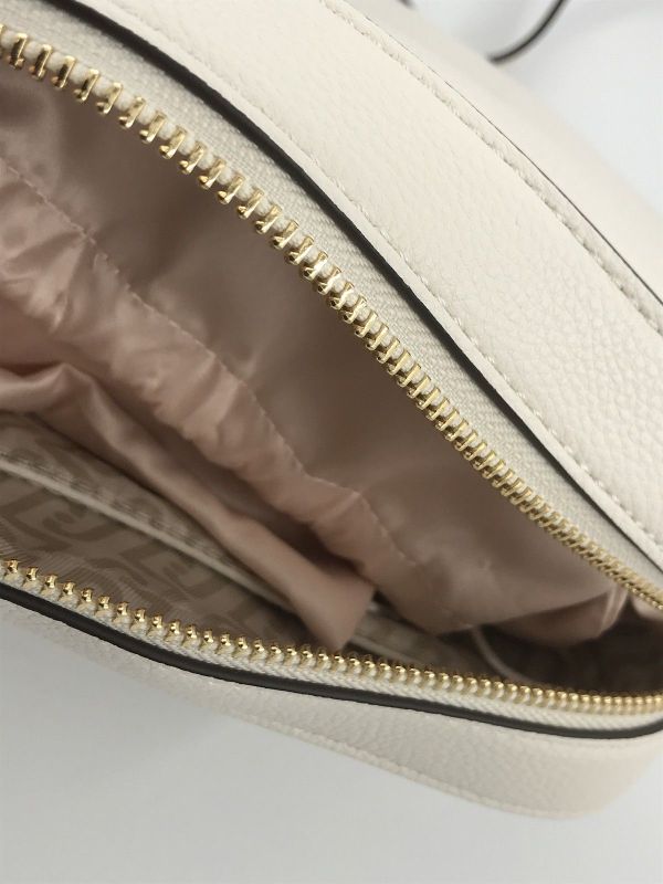 Liu Jo handtas offwhite (AA6211E1012 camera case cream) - Stiletto Schoenen (Oudenaarde)