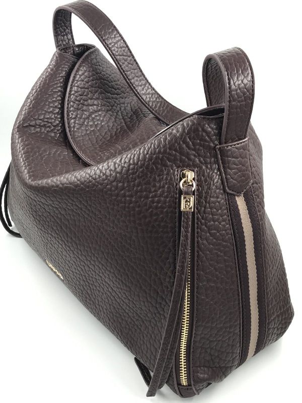 Liu Jo handtas red aubergine (AF6046E1146 91718 L hobo red aubergine) - Stiletto Schoenen (Oudenaarde)