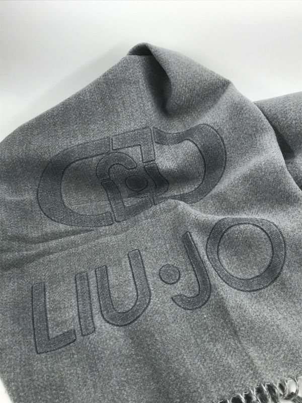 Liu Jo sjaal grijs (2F5023T0300 stola oval monogram grey cloud) - Stiletto Schoenen (Oudenaarde)