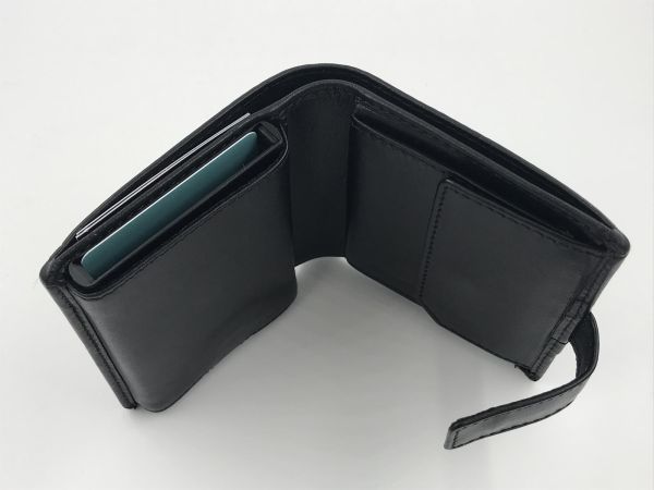 Maverick cardprotector zwart (mavab06301 all black led cardprotector compact RIFD) - Stiletto Schoenen (Oudenaarde)