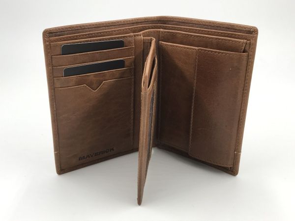 Maverick wallet RFID led cognac (mavrg03125 wallet RFID rough gear lea cog+remov cardh) - Stiletto Schoenen (Oudenaarde)