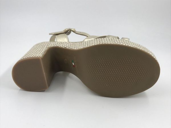 NG dam sand led metallic goud (E616071D 418) - Stiletto Schoenen (Oudenaarde)