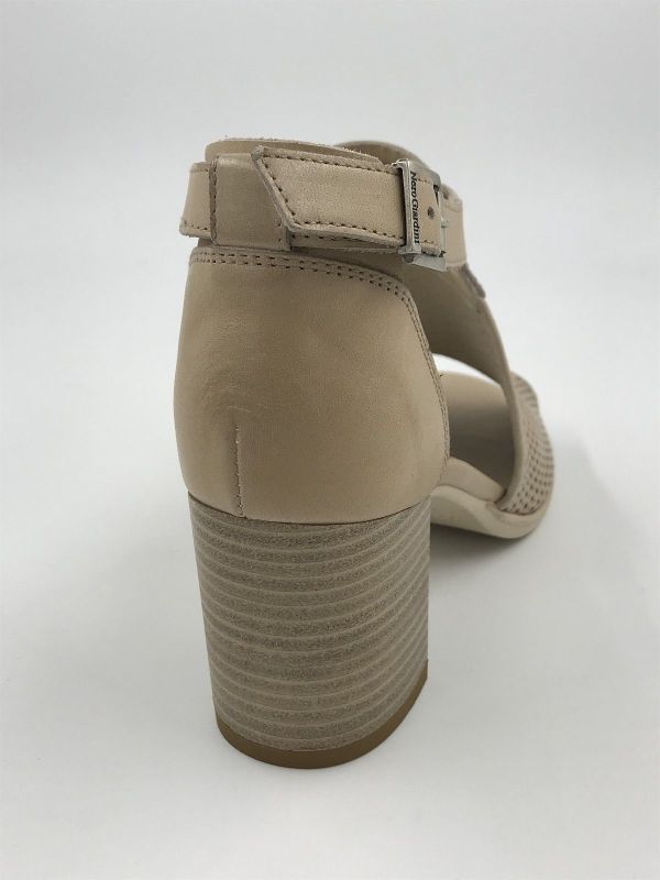 NG dam sand led taupe (E615060D 439) - Stiletto Schoenen (Oudenaarde)