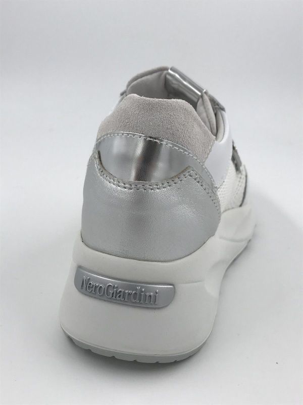 NG dam sneaker led wit (E615180D 707) - Stiletto Schoenen (Oudenaarde)